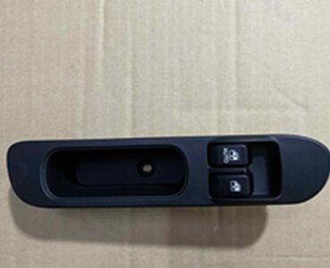 0K63A66350 Công tắc bấm kính trái xe tải KIA