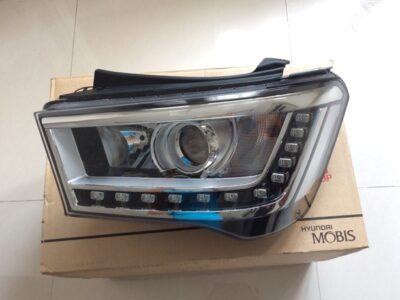 9210159100 Đèn pha trái  9210259100 phải Hyundai solati