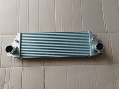Két gió Solati 16 chỗ