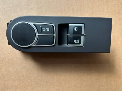 Công tắc nâng hạ kính xe Hyundai Xcient